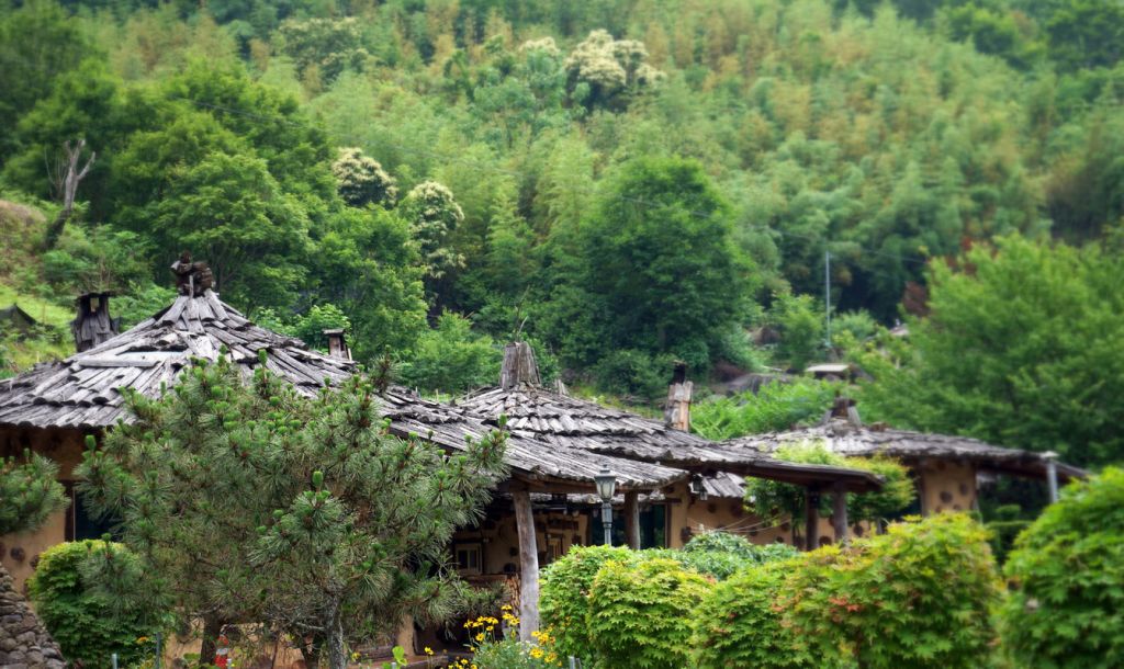 지리산흙집세상